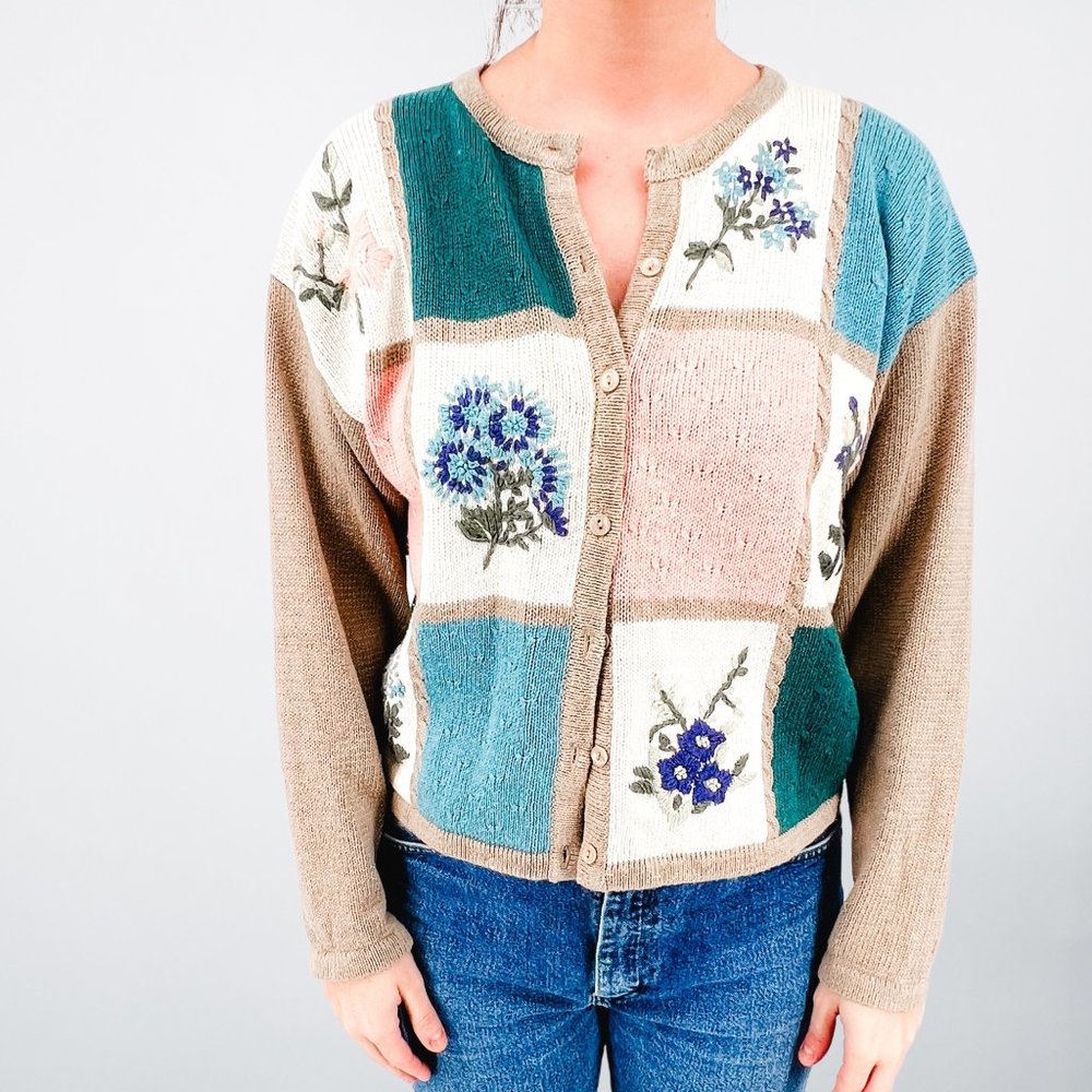 Vintage Paul Harris Designs Color Block Floral Embroidered Button Up Sweater - S
